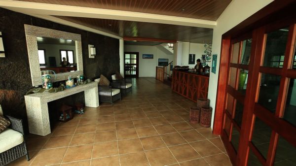 Hotel Iguana Crossing