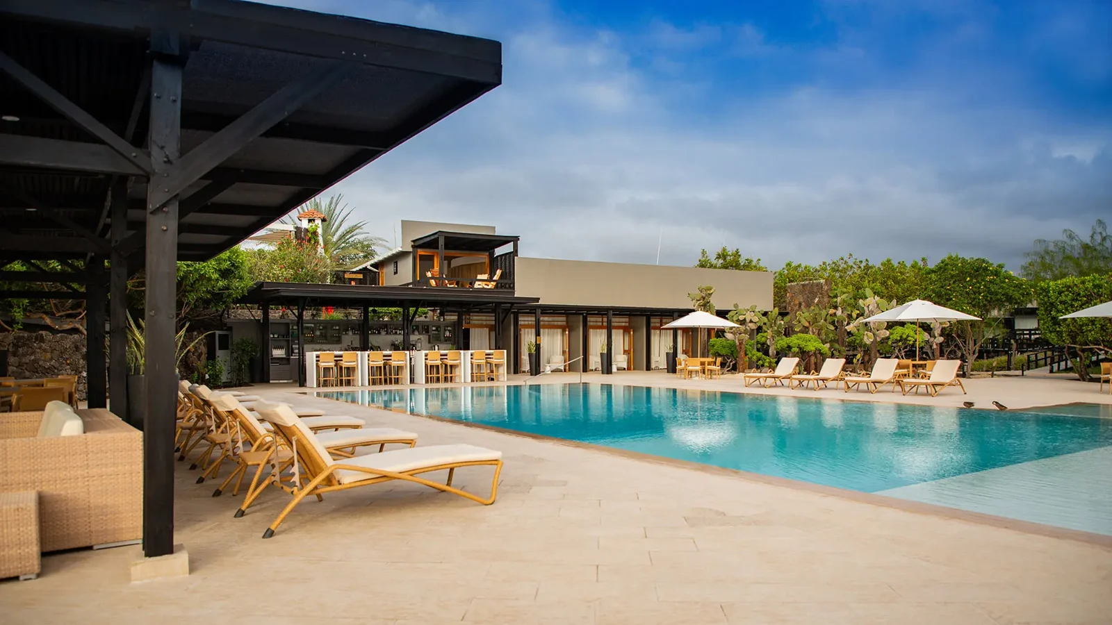 Finch Bay Galápagos 5*